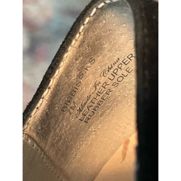 Donald J Pliner Black Bibbi Suede Leather Pointed Toe Flats Size 7 - Picture 10 of 16